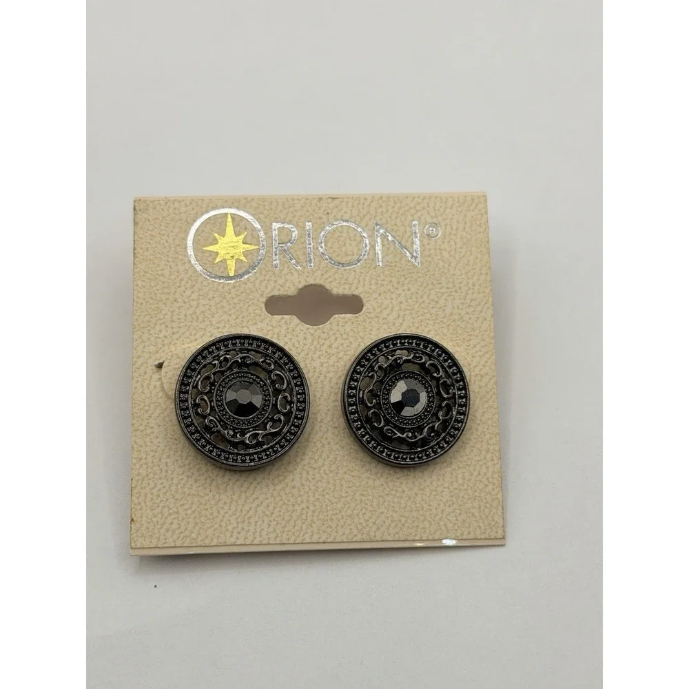 VTG Silver Tone Filigree Medallion Button Stud Earrings Boho Round Ornate NOS